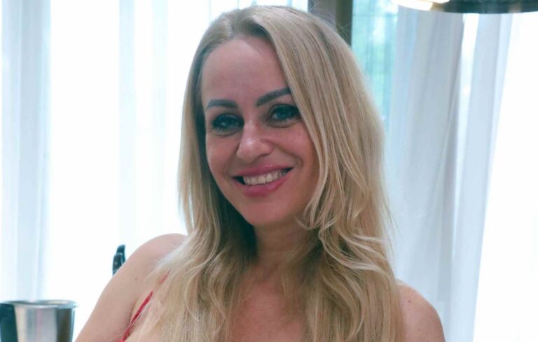 Pondělní Prostřeno: Za plotnou i na Instagramu. Influencerka Alena Jugová (49) to roztočí s dcerou i maminkou