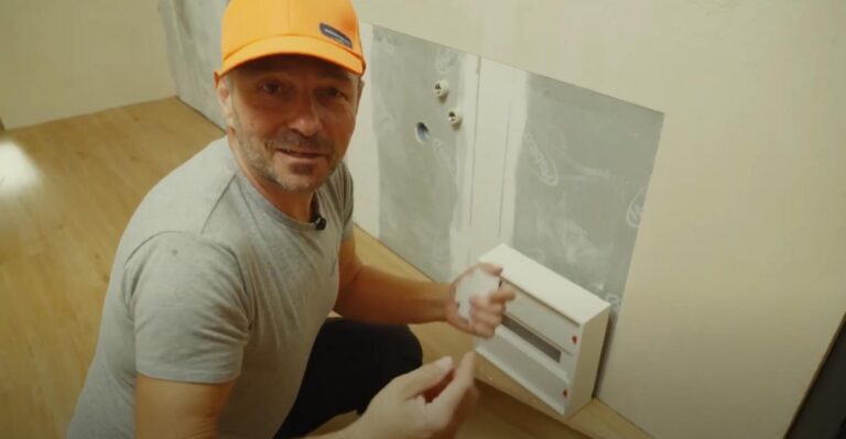 Libovky Pepy Libického: Elektroinstalace, multifunkční postel i střešní okna