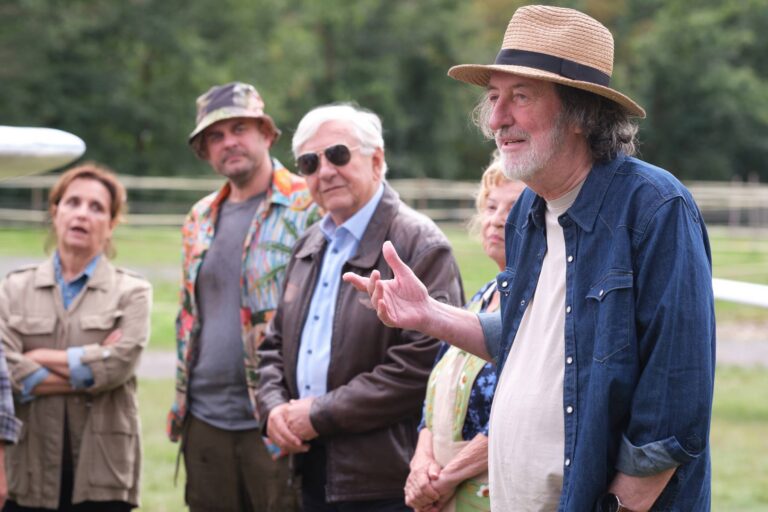 Muži v letu: Nova točí nový seriál se Zedníčkem, Donutilem a Polívkou