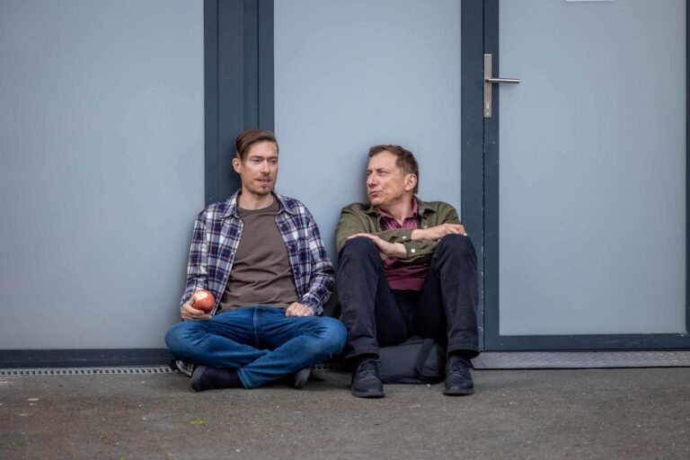 Úterní díl Ulice: Hádky, alkohol na pracovišti, špehování a jedno překvapivé rozhodnutí