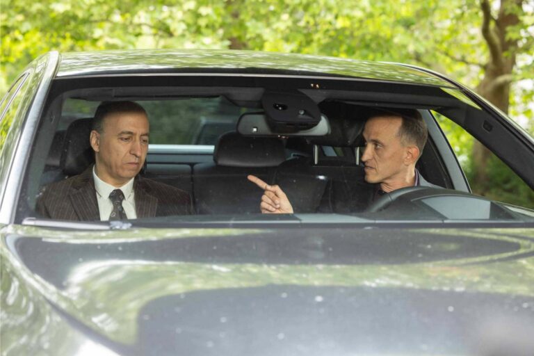 Středeční díl Ulice: Kde je zase Vanda, Sára je opět mimo realitu, Pokladník toho má dost a Bářina snaha