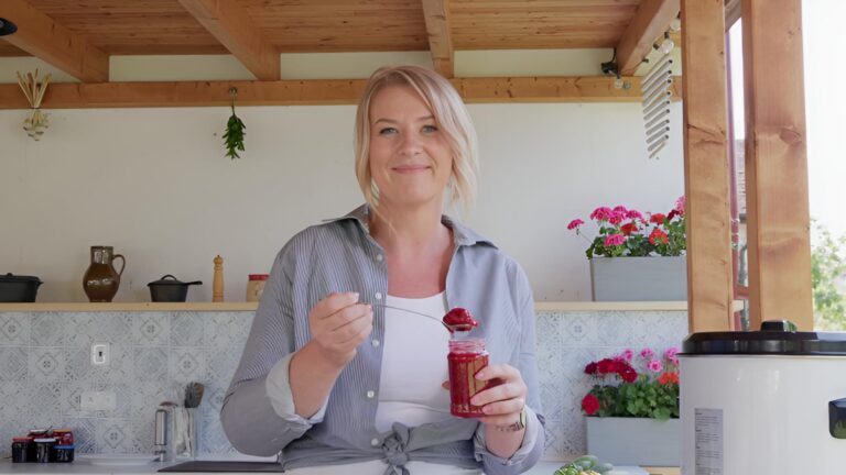 Hobby pořady na nedělní odpoledne: Přírodní zahrada, tipy pro křivé zdi, marmelády i zdravotní řez stromů