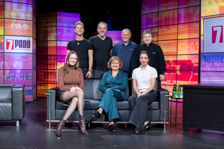 7 pádů Honzy Dědka: Nosek s partnerkou o lásce v džungli, Andrlová o pechu a Orlowski s Panským o době švábů