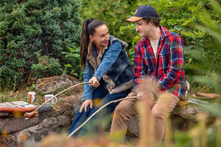 Čtvrteční díl Ulice: Sáru čeká zlomový moment, Pavel řeší stalkera a zamilovaný Eddie nepochodí