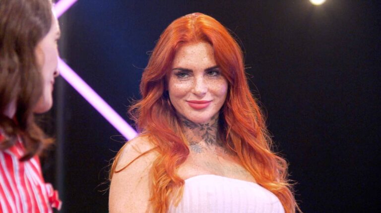 Zrzka Tereza alias Osladinda se vrací do Naked Attraction. Tentokrát si nahého partnera vybírá sama