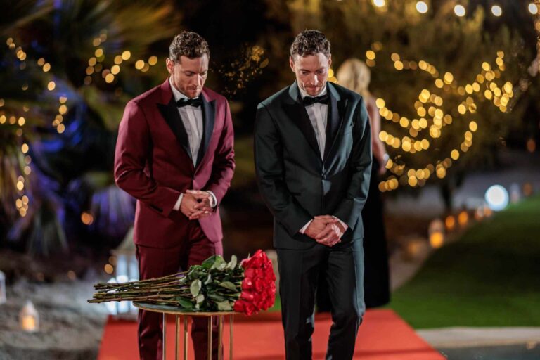 Bachelor 6. díl: První ceremoniál otřásl vilou a odhalil, kdo se líbal, kdo odešel a kdo ztratil důvěru