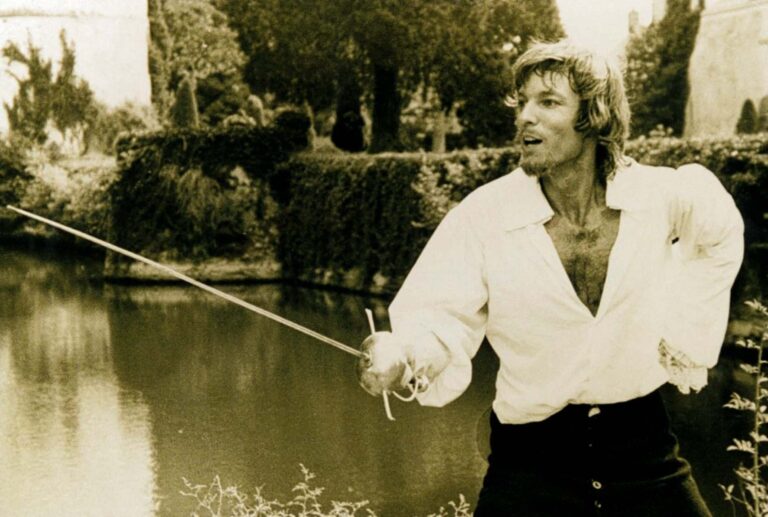 Muž se železnou maskou: Voltaire stvořil legendu o vězni, jehož pravá totožnost zůstává dodnes záhadou