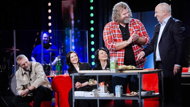 Show Jana Krause: Maršálek dorazí s těstem, Jana Stryková představí sestru a Ondřej Novotný vzpomene na své začátky