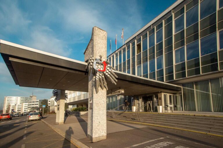 Konec koncesionářských poplatků: Éra povinných plateb končí