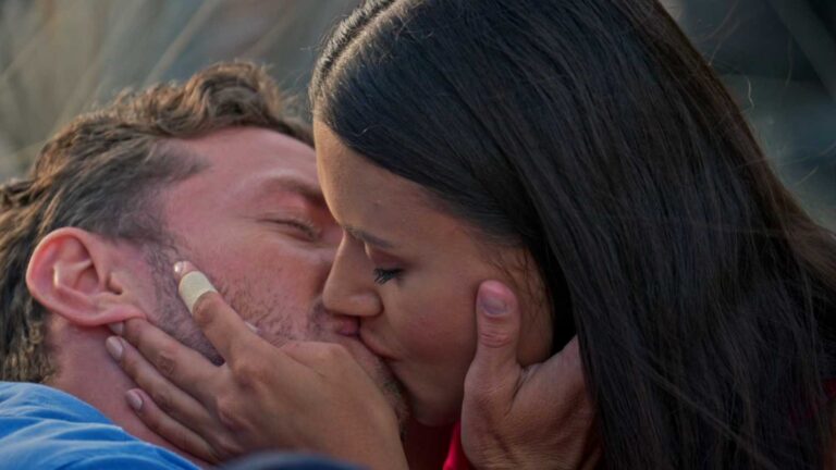 Bachelor 20. díl: Všechna rande se nesla ve znamení vášnivého líbání, přesto musela jedna z kola ven