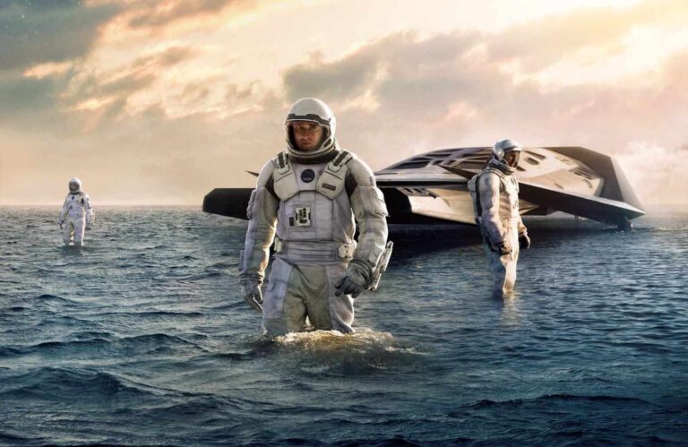 Interstellar: Časová smyčka a paradox, který vám zamotá hlavu. Nolan sázel na realitu místo triků