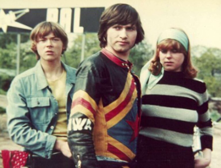 Můj brácha má prima bráchu: Výměny manželek, oficiální prohlášení o filmové svatbě a vztahu a fotbalová tragédie