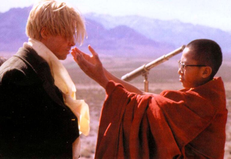 Sedm let v Tibetu: Gere jako poslíček Dalajlámy, temný stín minulosti a doživotní zákaz vstupu do Číny pro Brada Pitta