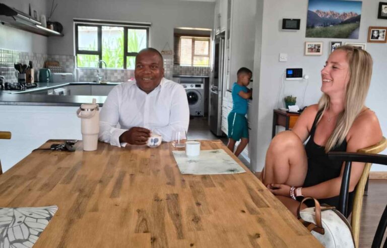 Výměna manželek přinese největší kulturní střet v historii pořadu: Z jižní Moravy do Afriky