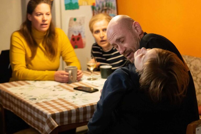 Dětská cukrovka jako nová výzva v seriálu Ulice. Tvůrci ukážou, co obnáší každodenní péče