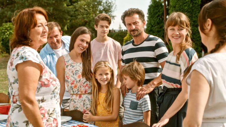 Ženy v běhu: Vetchý podepsal při stěhování sušičky, Kubařová nemohla chodit a pes bojoval o život