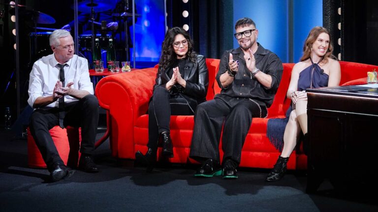 Show Jana Krause: 18 sourozenců, Csáková ovládá hantec a práce s vnitřní energií