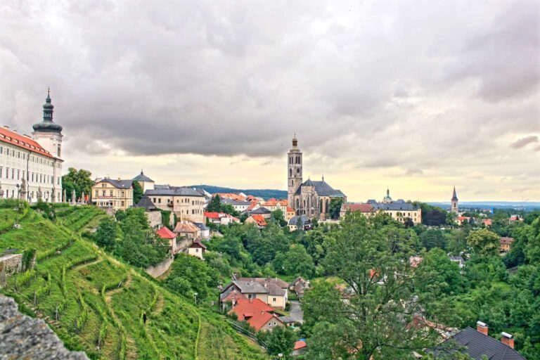 Kutnohorská kauza ožívá v nové sérii: Jak snadné je ztratit kontakt s realitou pod vlivem guru