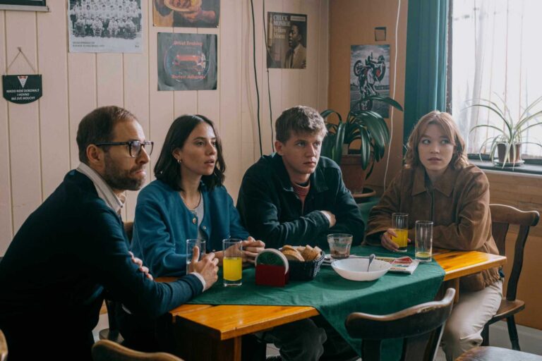 Bratři a sestry: Tvrdý náraz na realitu. Očekávané shledání s otcem končí naprostým fiaskem