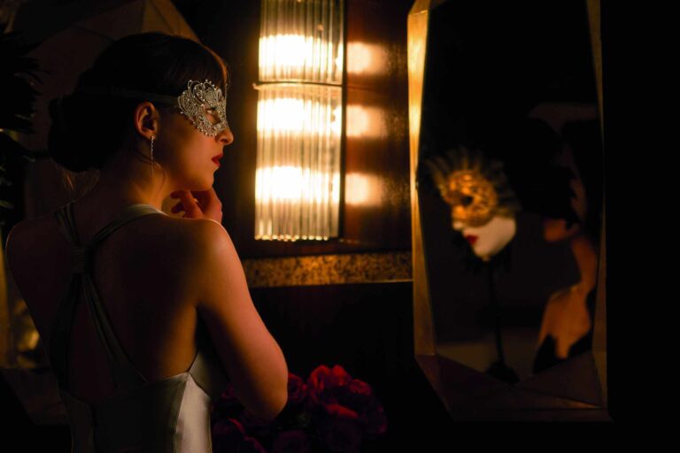 Padesát odstínů temnoty: Rituál s whiskey před lechtivými scénami, neshody na place a tvrdý trénink