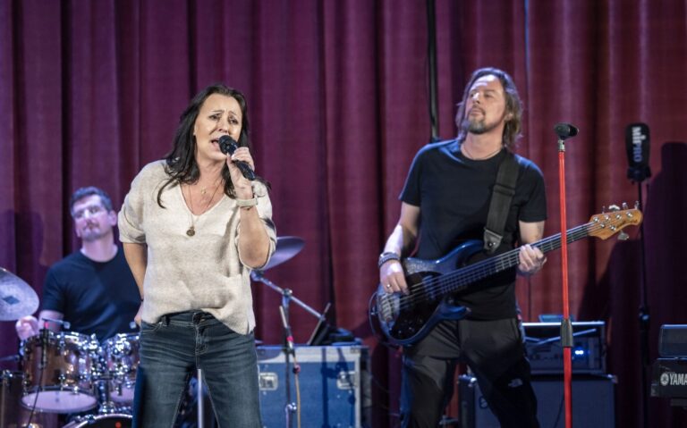 13. komnata otevírá staré rány na duši. Pokračování úspěšného cyklu slibuje silné momenty