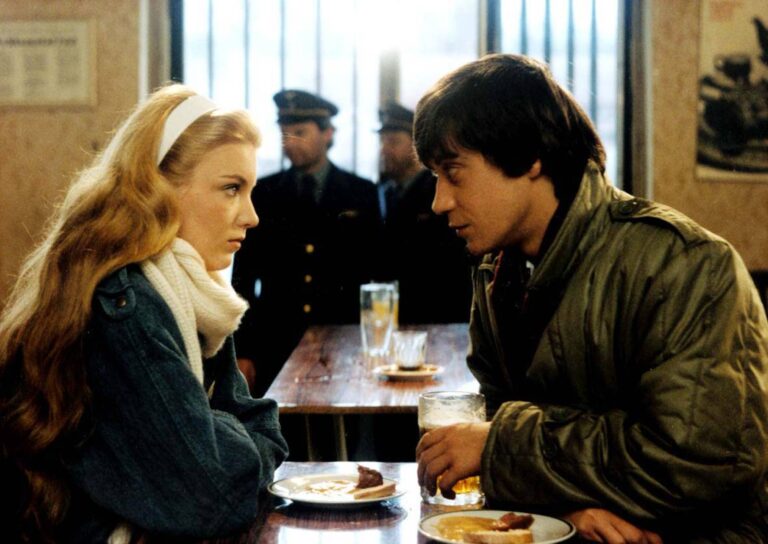 Jak básníkům chutná život: Skutečné jméno Kendyho, přešlap ve scénáři a proč Eva Vejmělková skončila u terapie