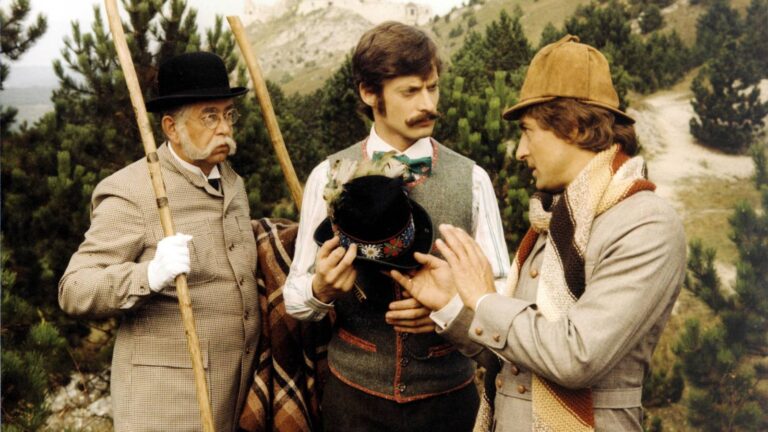 Tajemství hradu v Karpatech: Útoky na štáb v Čachticích, vánoční ozdoby na kostýmech a trik s cukrovou sklenicí