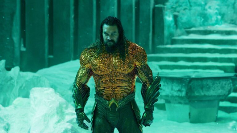 Aquaman a ztracené království: Vystřižený Batman, propadák během testovací projekce a první návrat do role