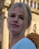 Mira Bartuschek