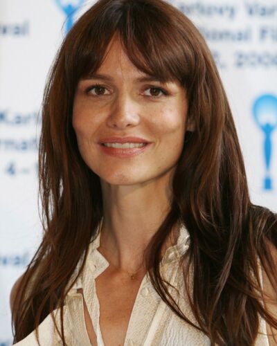 Saffron Burrows