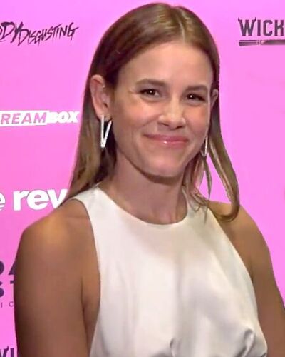 Sosie Bacon
