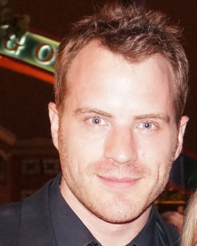 Robert Kazinsky