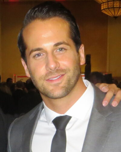 Niall Matter